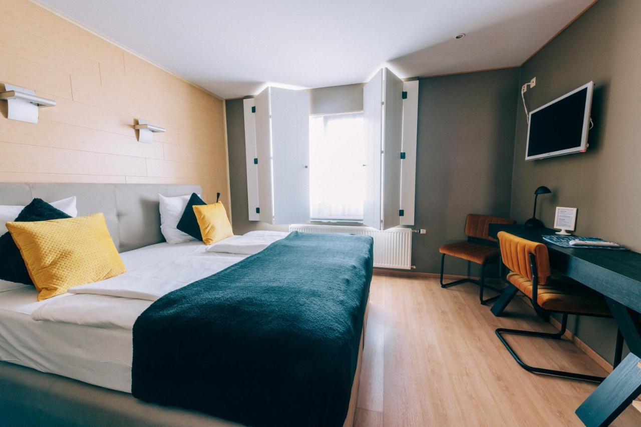Hotel De Kalvaar Ninove Zewnętrze zdjęcie