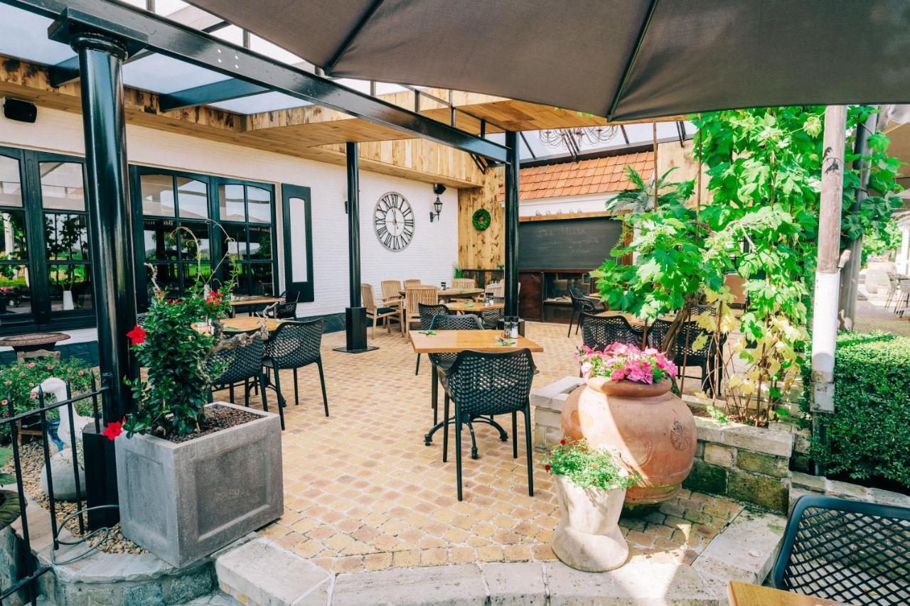 Hotel De Kalvaar Ninove Zewnętrze zdjęcie