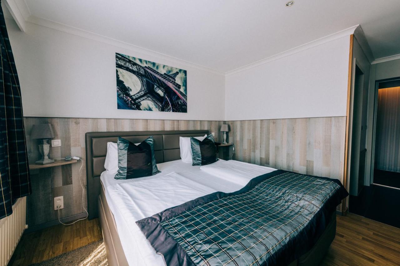 Hotel De Kalvaar Ninove Zewnętrze zdjęcie