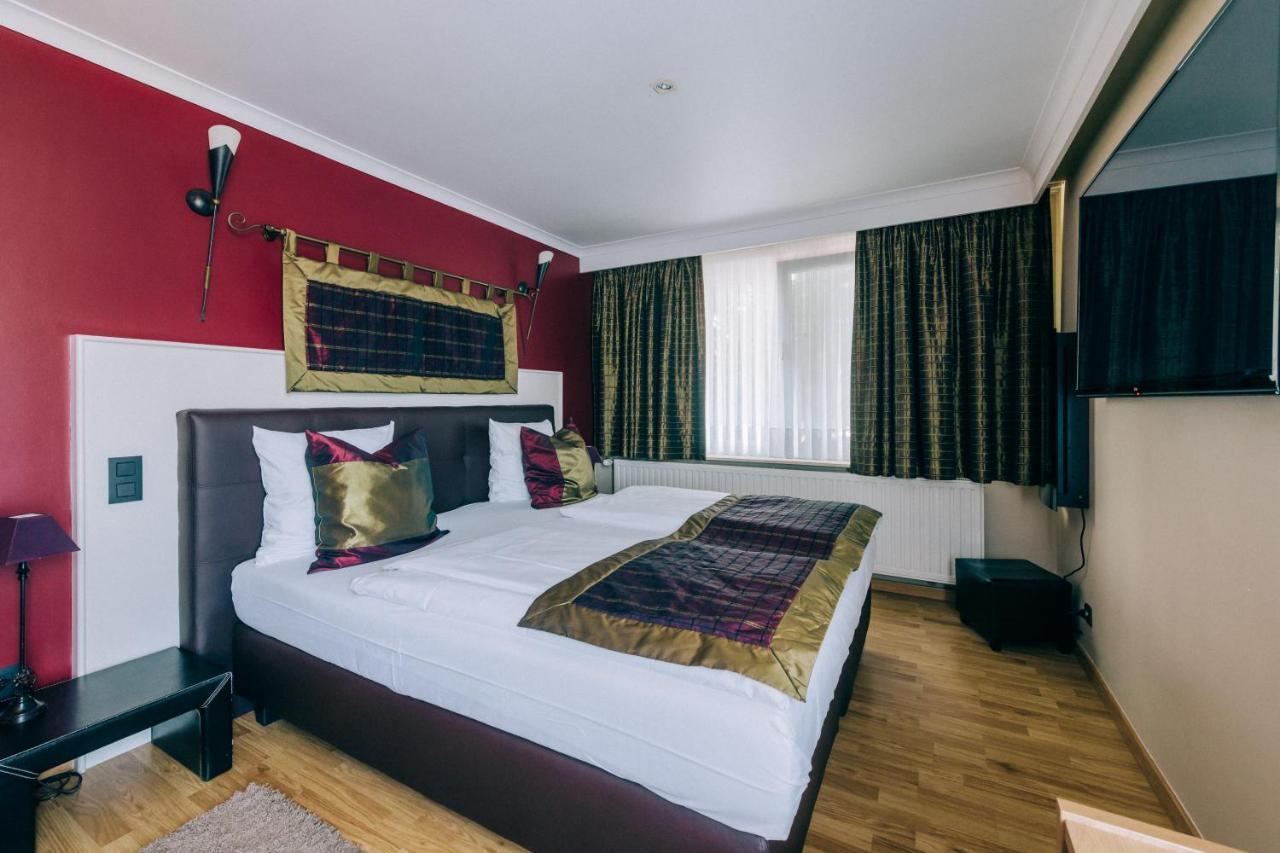 Hotel De Kalvaar Ninove Zewnętrze zdjęcie